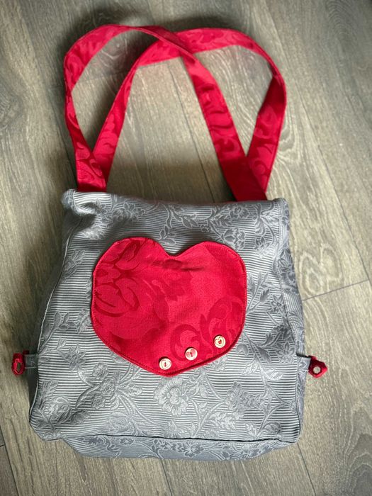 Ръчно изработени дамски чанти