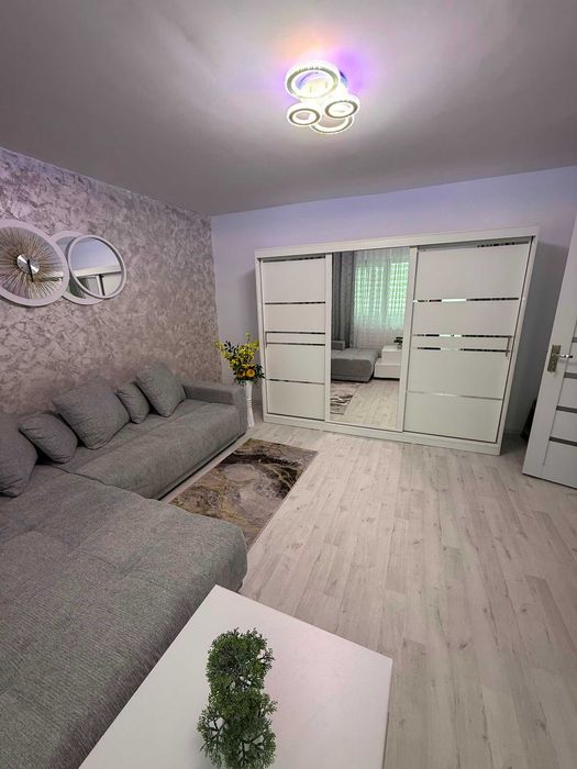 Apartament doua camere de inchiriat