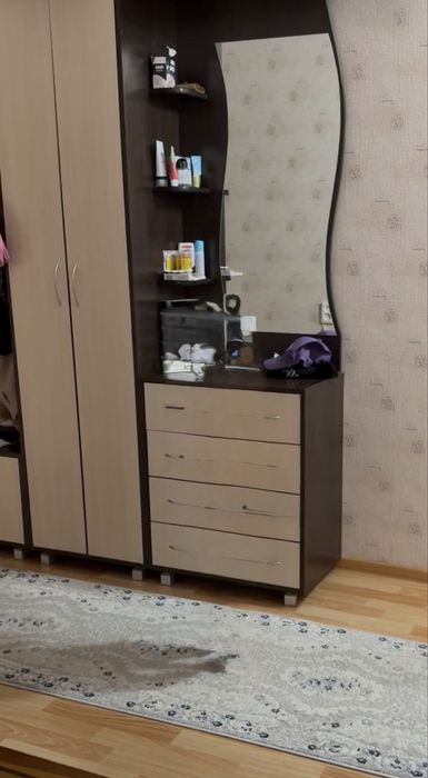 Продам хорошую прихожую