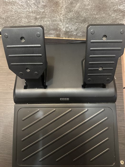 NEGOCIABIL Volan HORI pentru Xbox Series X/S, Xbox One & Windows 11/10