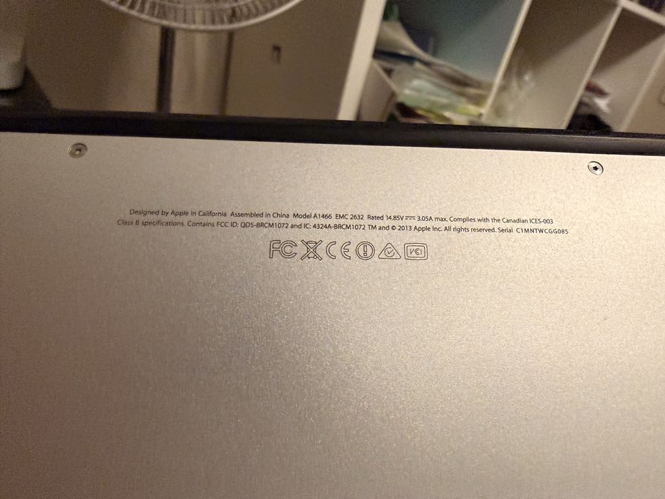 Ноутбук Macbook air 13