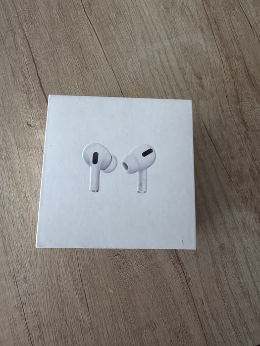 Продам Airpods PRO