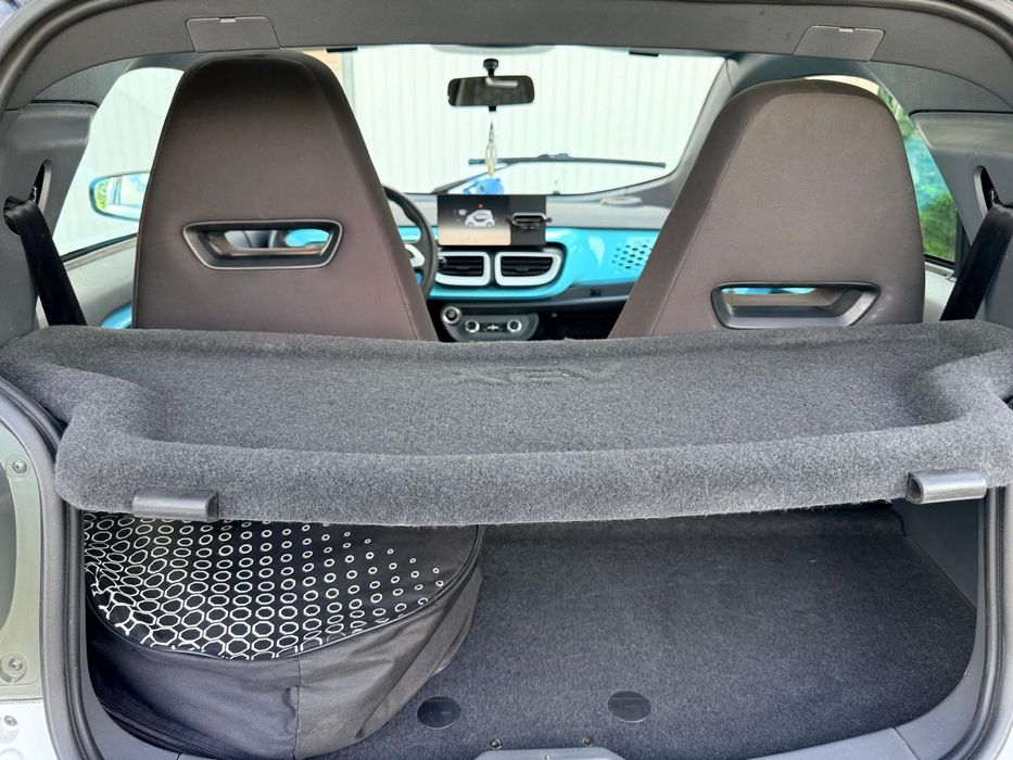 Xev yoyo 2023 5000km ,cat B1,16 ani
