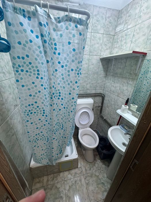 Garsoniera de inchiriat, zona Titan