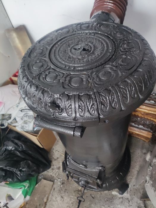 Sobă fontă funcțională