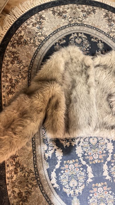 Шуба куртка пальто 48