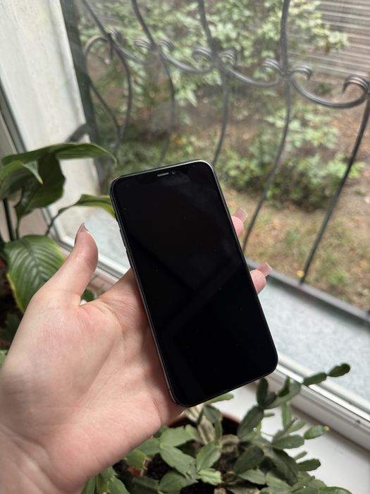 iPhone 11 Pro 256 ГБ, Midnight Green