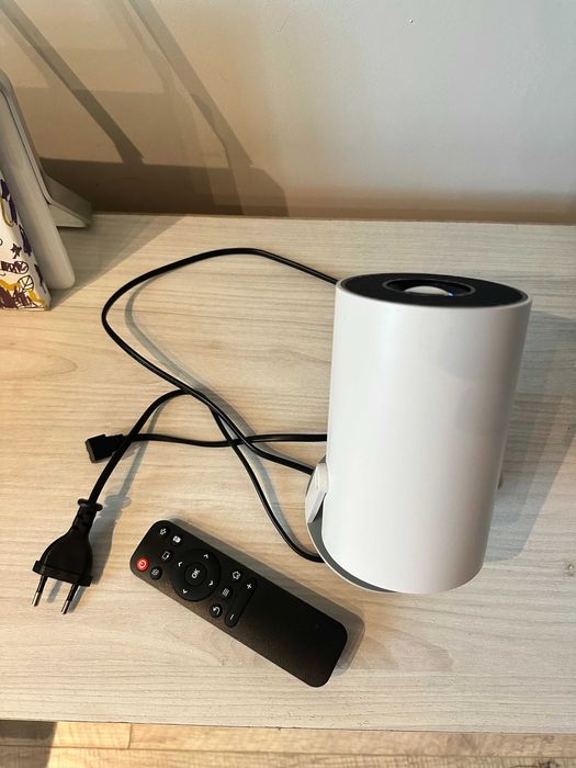 Mini proiector HY300 Ultra WiFi + Bluetooth + telecomanda | Android