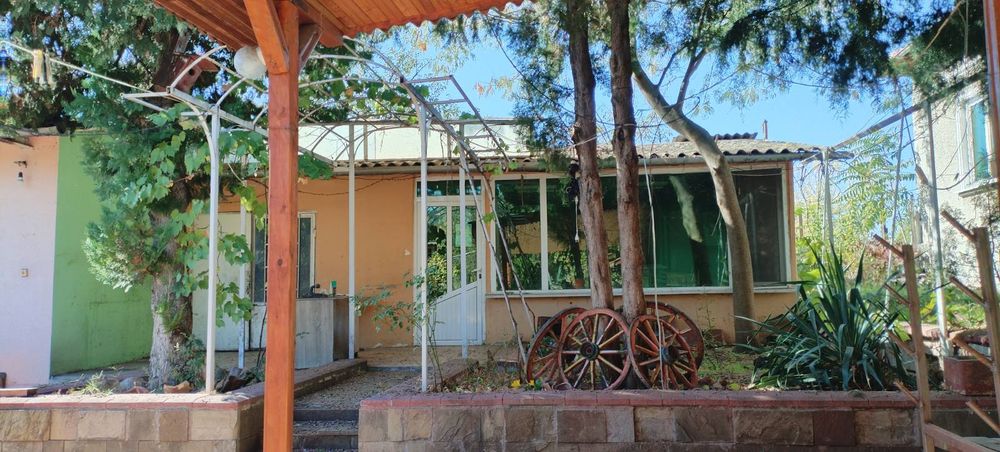 Продава се Къща в Лозница - 900 кв.м за 57 €/кв.м - Снимка #4