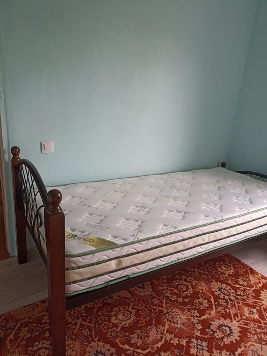 Продам кровать 1 спальную