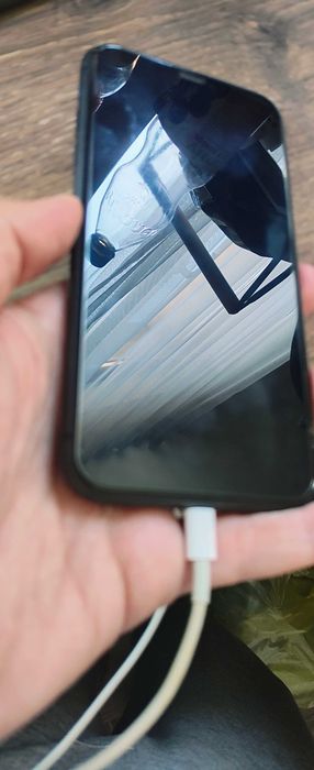 iPhone 11 пълен комплект