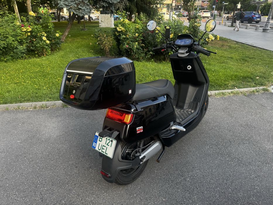 Scuter electric Niu NQI GTS 2024