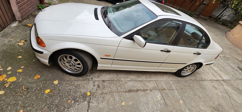 Dezmembrez bmw e46 nfl 2.0 136 cp