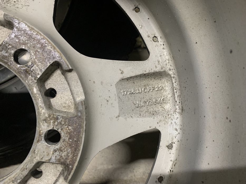 Диски CV928 с зимней резиной