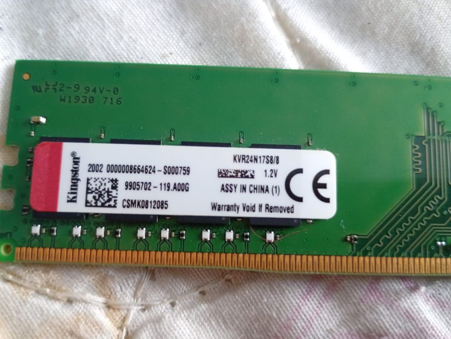 Vând kit ddr4 pentru pc