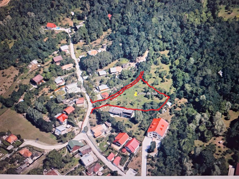 Teren intravilan Cornu, Prahova, la 23 km de Sinaia, 30 Euro mp.