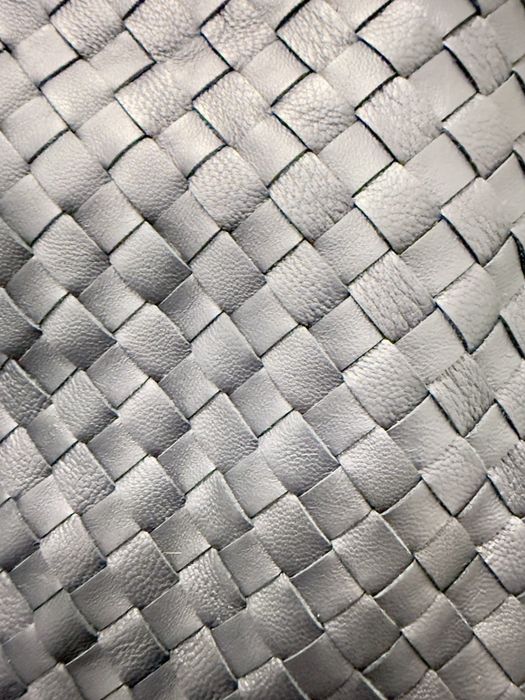 Кожанная куртка из натуральной кожы,плетёная часть ручная работа