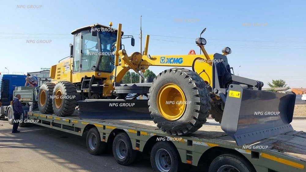Грейдер XCMG  GR165