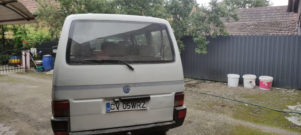 Vând Volkswagen T4