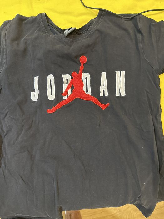 Дънки с бродерия и jordan блуза