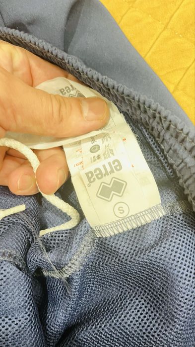 Errea трико размер S ка. Качестао идельное.