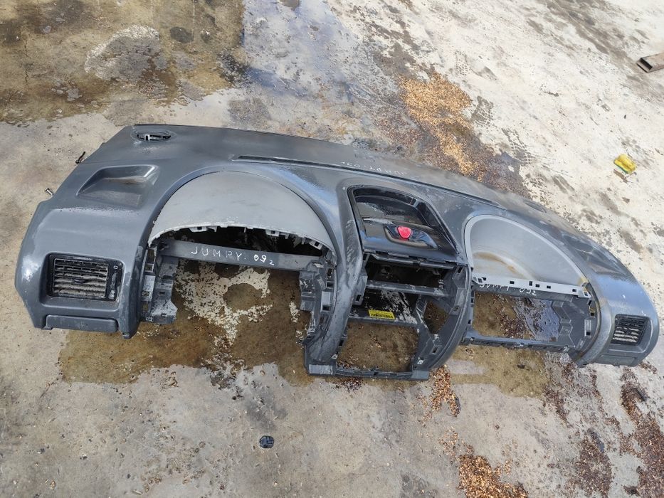 Арматурно табло citroen jumpy 2009-2011г