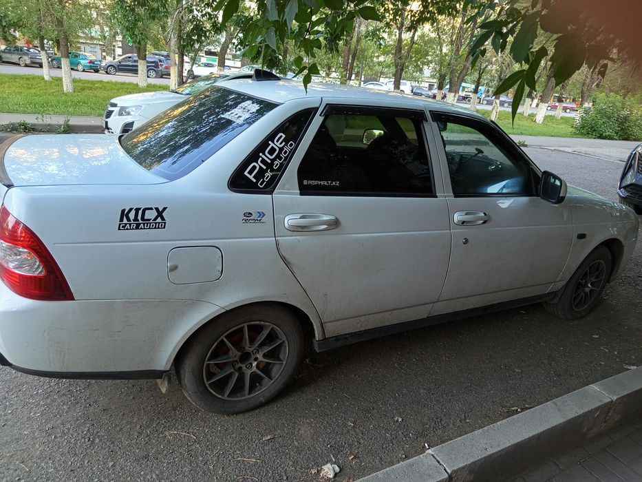Продам авто Ваз 2170