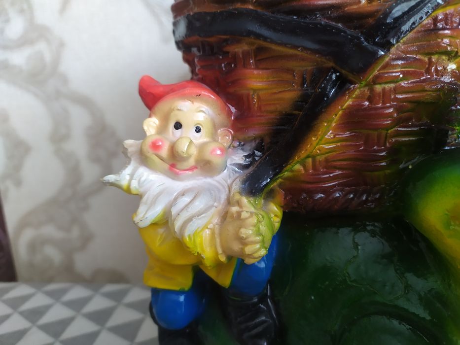 Продам сувенир-шкатулку