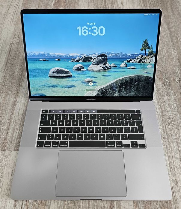 macbook pro i7 2019 second hand si noi de vanzare • Anunturi • OLX.ro