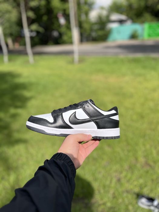 Продаю кроссовки для бизнеса