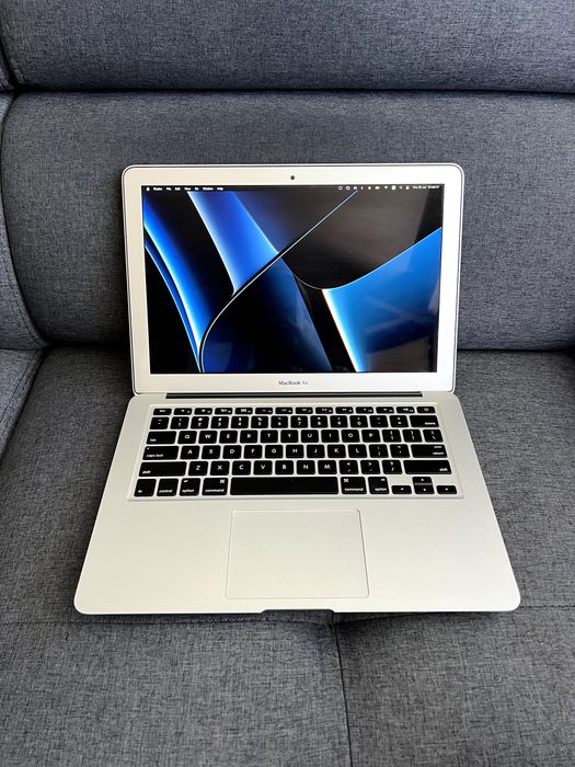 MacBook Air 13 inch - 2017