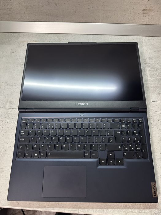 Legion 5 15ACH6H R7 3070  Ryzen 7 5800H 32GB RAM
