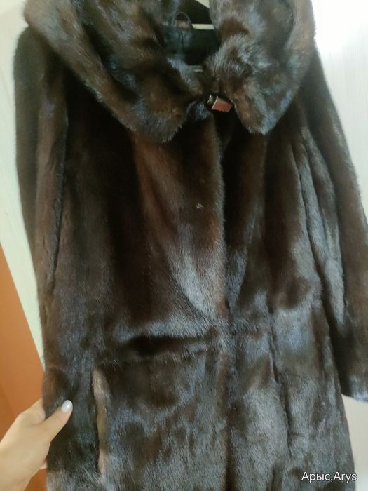 2 норка шуба сатылады