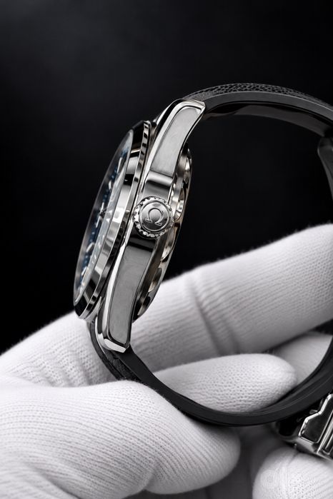 Omega Seamaster — Blue Dial Watch