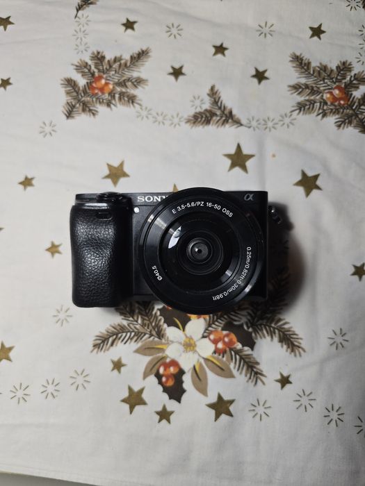 Sony a6300 + обьектив sony 55-210
