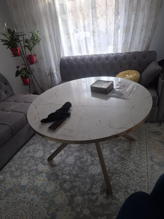 Стол круглый срочно