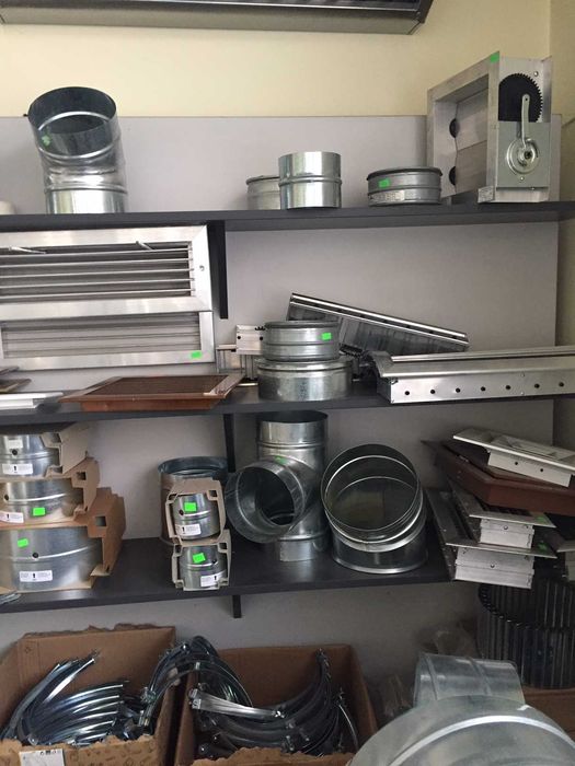 Кухненски Чадър за заведение. Вентилационно оборудване