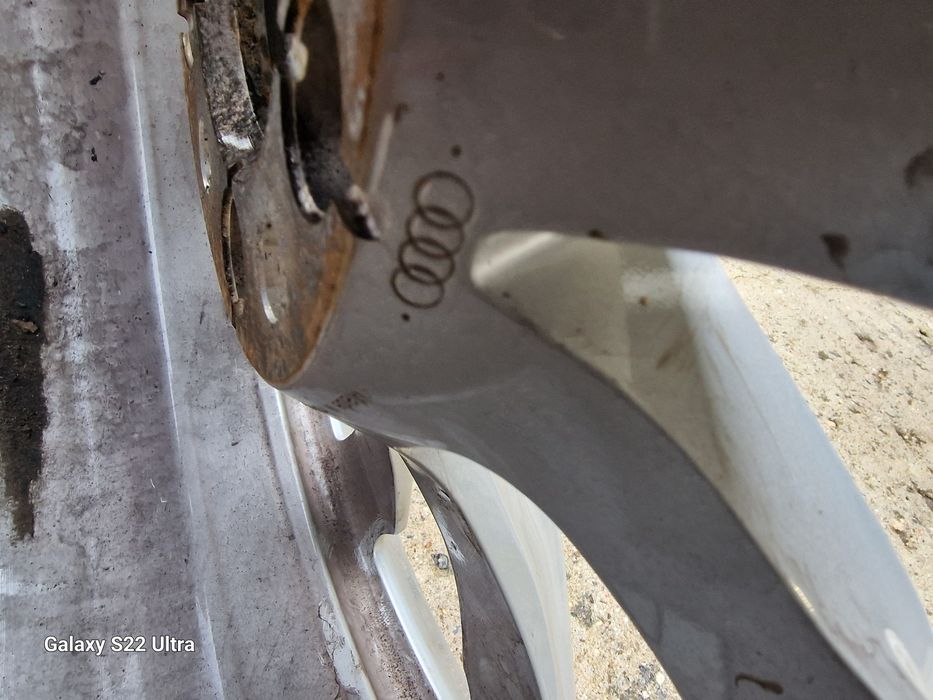 Audi Volksvagen 17 цола Замъка Ямбол