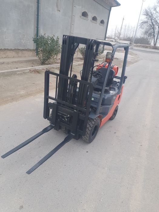 Автопогрузчик(кара,kara, auto kara)ТОЙОТА 8FG-15