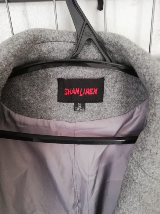 Женское  пальто.