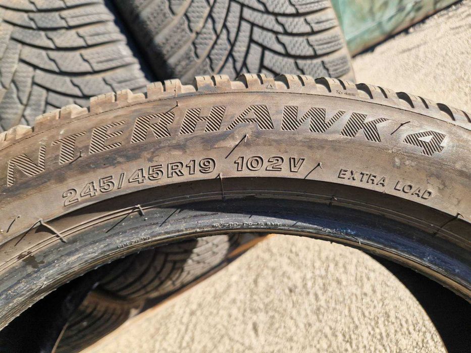 4 Firestone R19 245/45
Зимни гуми 
DOT3523