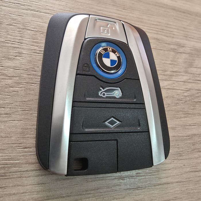 Кутийка за ключ за BMW i3