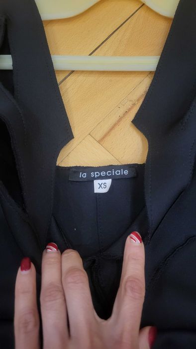 Интересна нова рокля