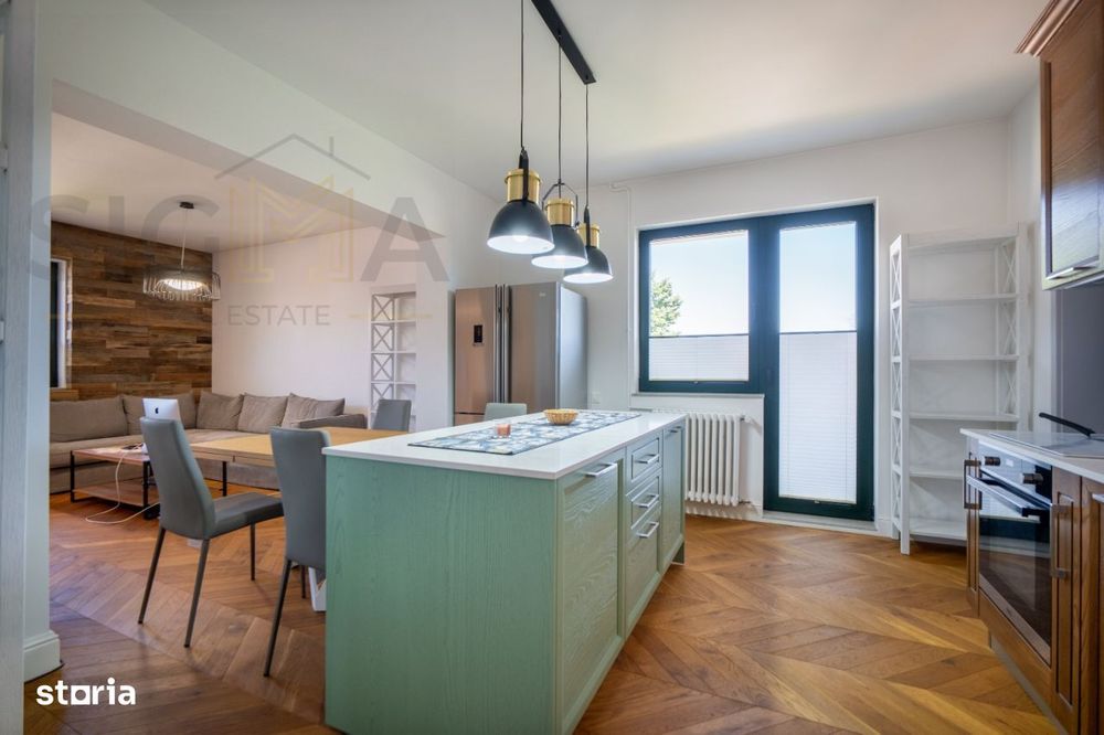 Apartament central, 4 camere, 100 mp, langa UMF