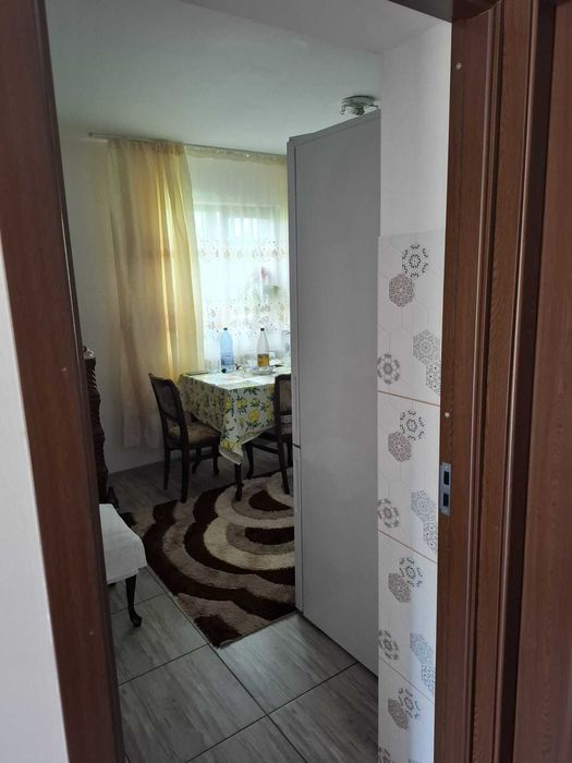 Vând casă în Huși