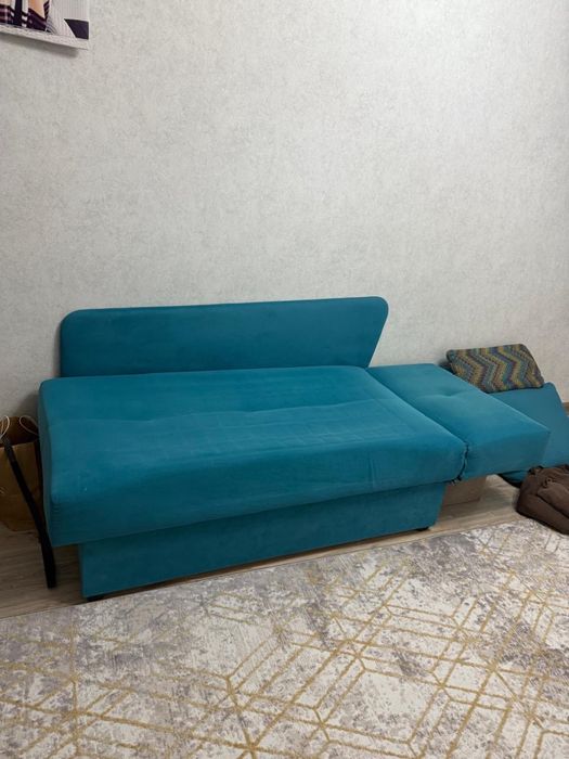 Кровать диван со шкафом внутри