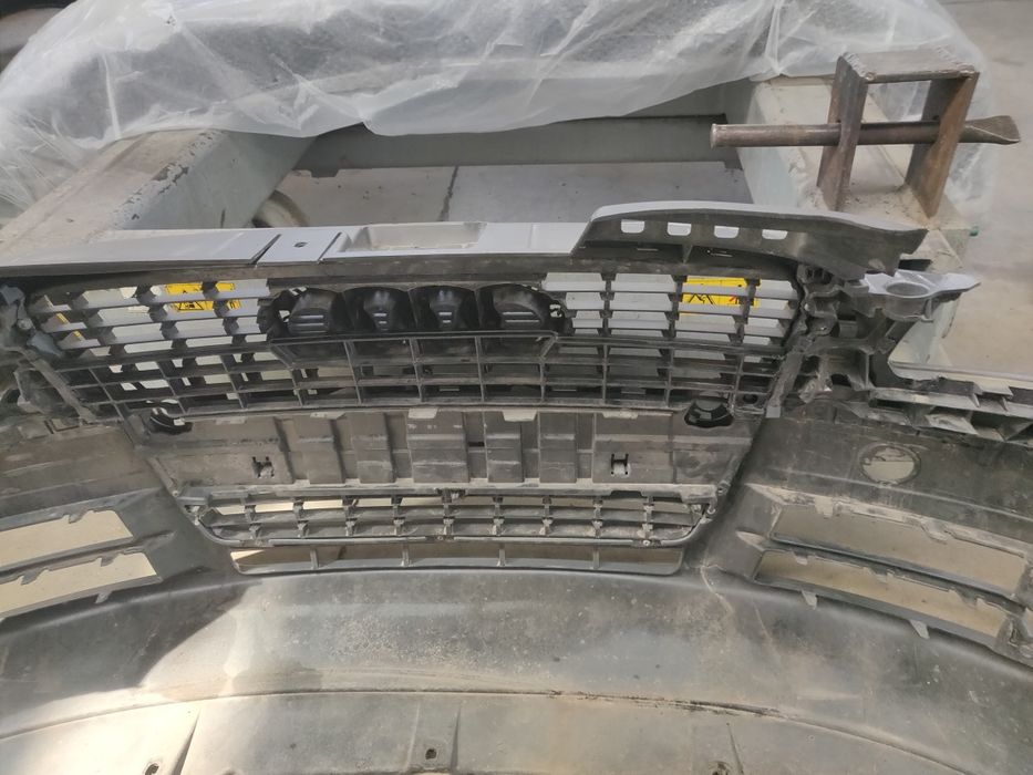 Предна Броня за Audi A4 / B7 / 2004--2007 г.