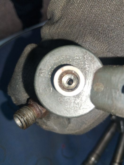 Дюзи,дюза hyundai santa fe 2,0 crdi 2004г