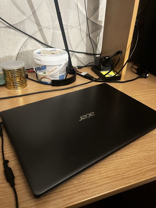 Продам ноутбук Acer Aspire 3