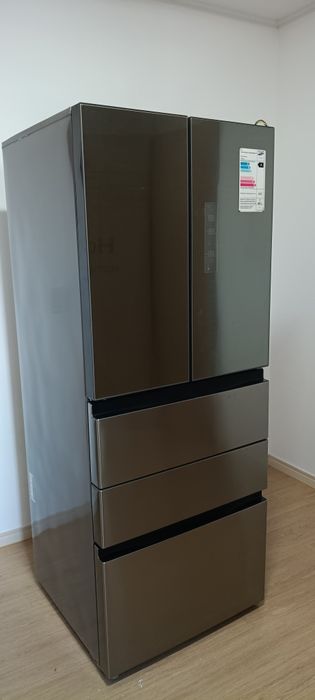 Холодильник Samsung